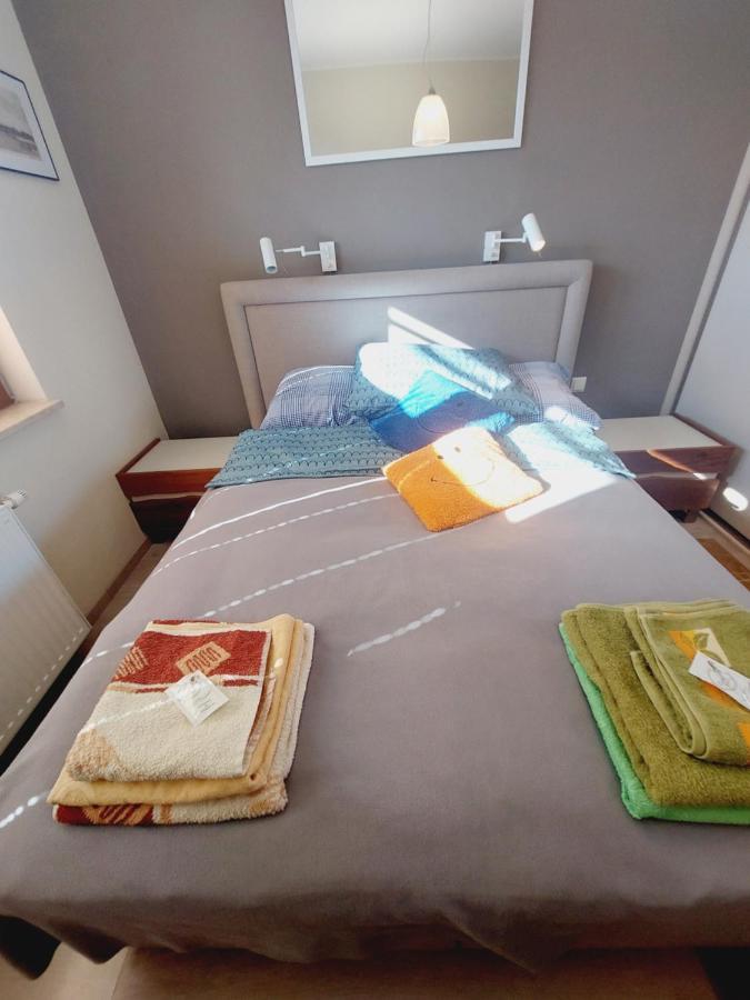 Central Apartments Garnizon 928 & Parking 格但斯克 外观 照片