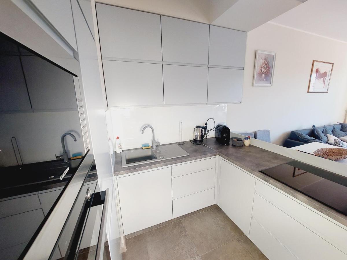 Central Apartments Garnizon 928 & Parking 格但斯克 外观 照片